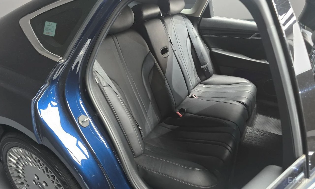 Genesis G80 3.5T AWD* DISTRONIC* 360* ПОДГРЕВ* ОБДУХВАНЕ* , снимка 14 - Автомобили и джипове - 55691434