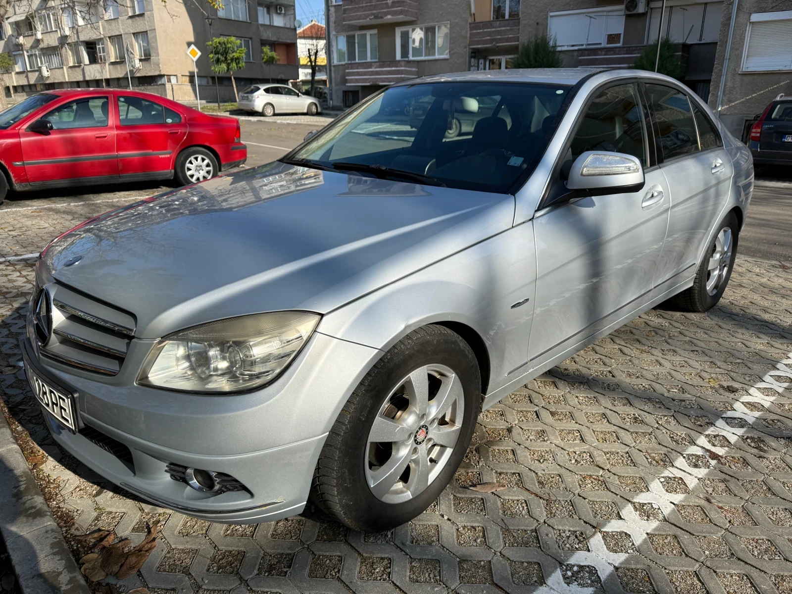 Mercedes-Benz B 220, снимка 2 - Автомобили и джипове - 55726976