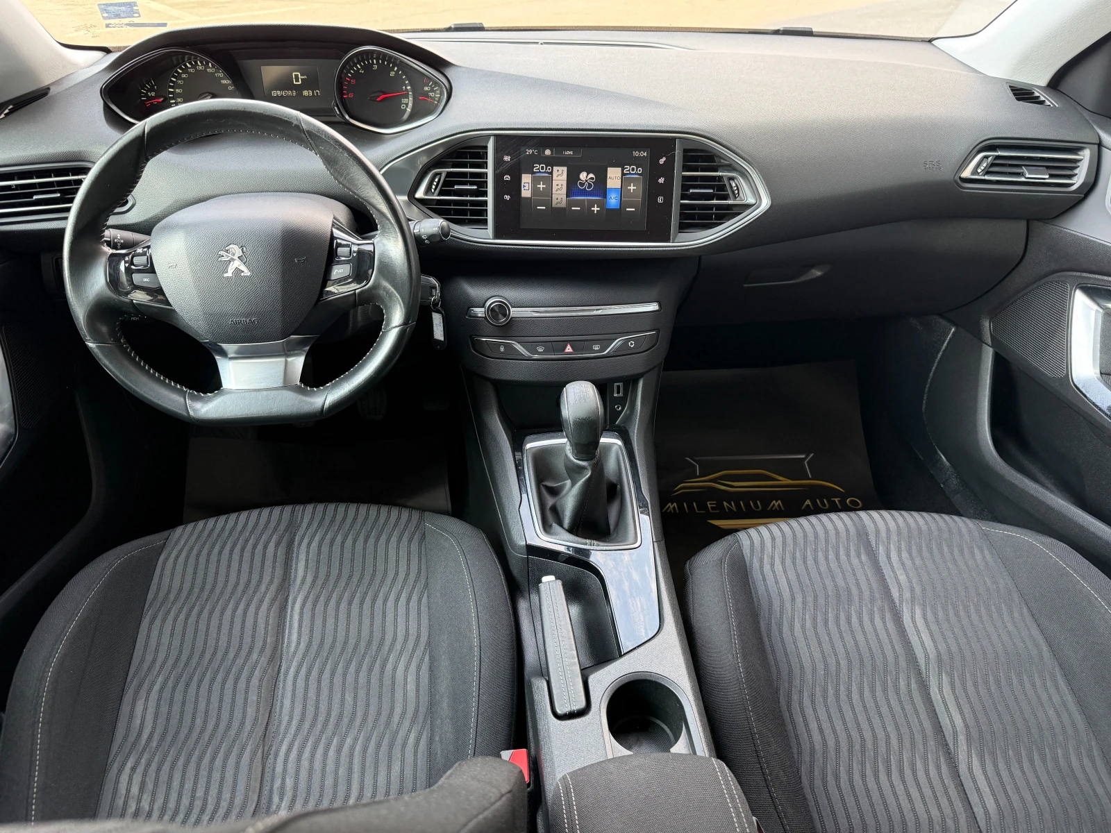 Peugeot 308 6 МЕСЕЦА ГАРАНЦИЯ/1.6HDI 92К.с. EURO5B, снимка 10 - Автомобили и джипове - 55786601