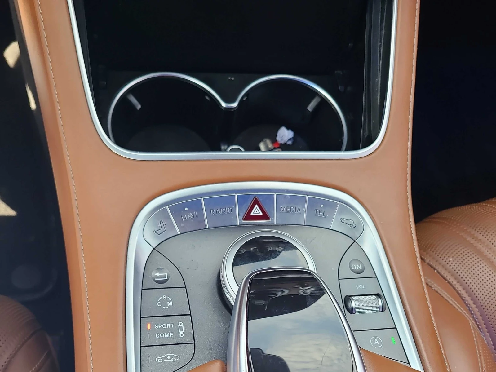 Mercedes-Benz S 63 AMG * АВТОКРЕДИТ * ГЛАВНО ПРЕДСТАВИТЕЛСТВО, снимка 10 - Автомобили и джипове - 56009517