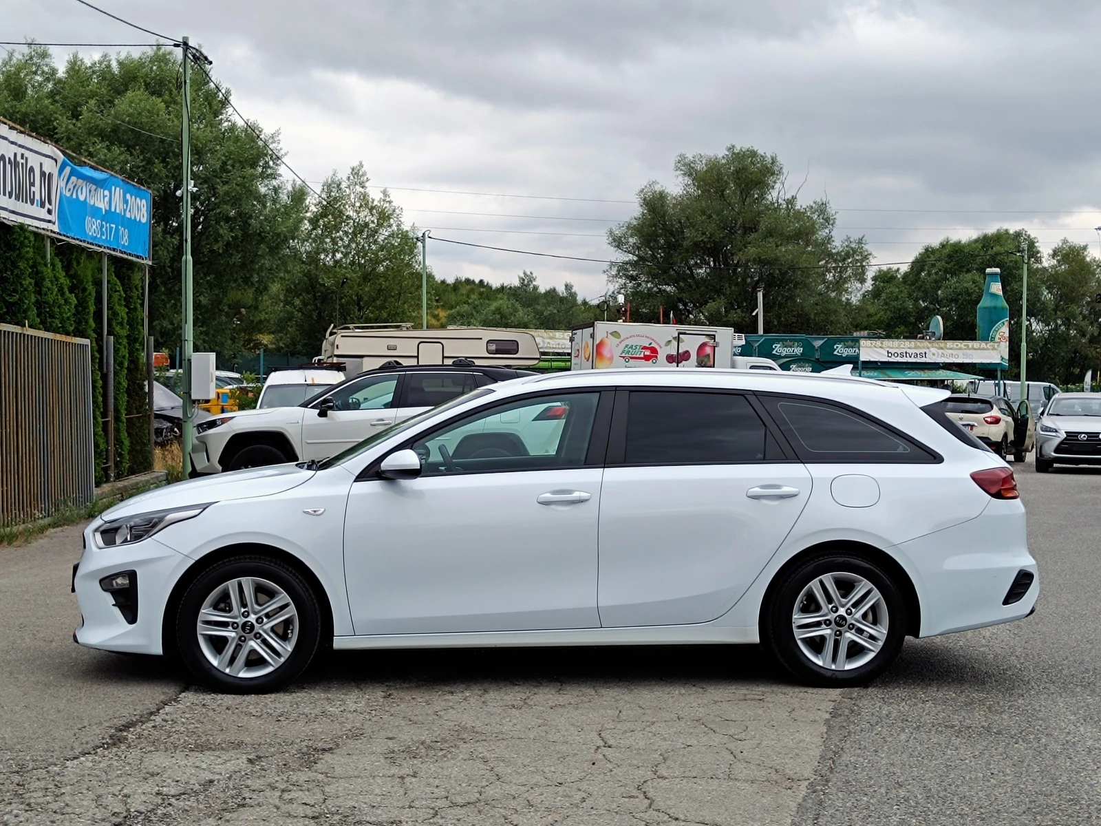 Kia Ceed 1.6 CRDi* Face Lift* Euro 6D* NAVI* КАМЕРА* , снимка 7 - Автомобили и джипове - 56307588