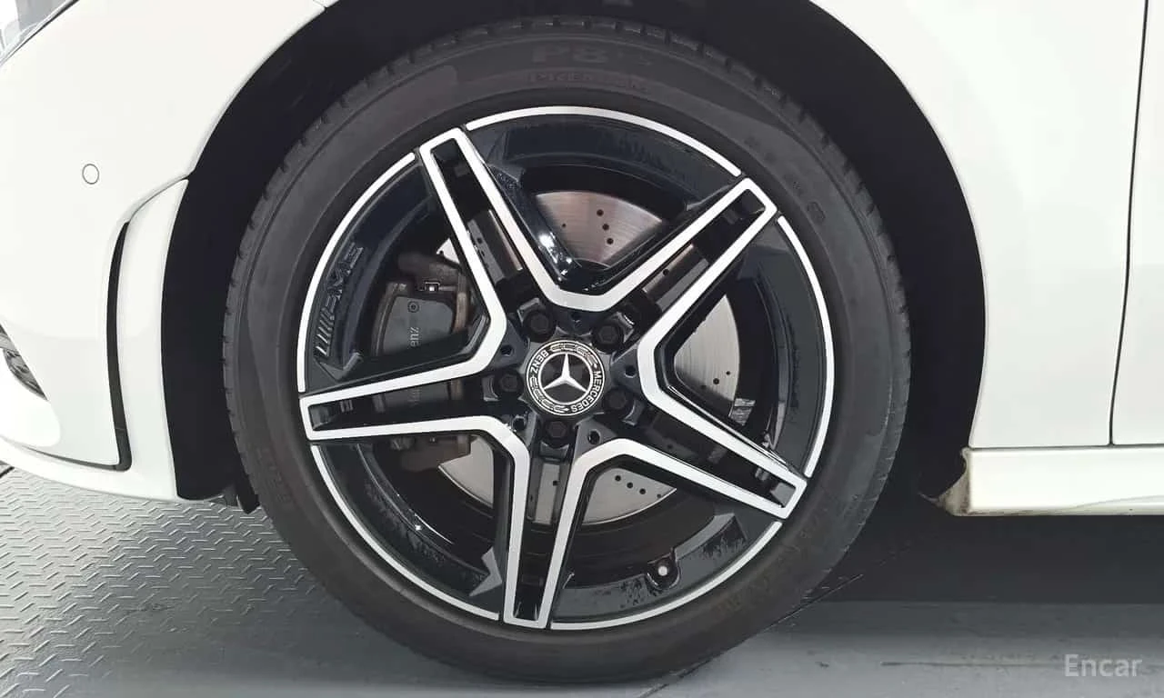 Mercedes-Benz CLA 250 * CLA250 4MATIC * , снимка 5 - Автомобили и джипове - 56324739