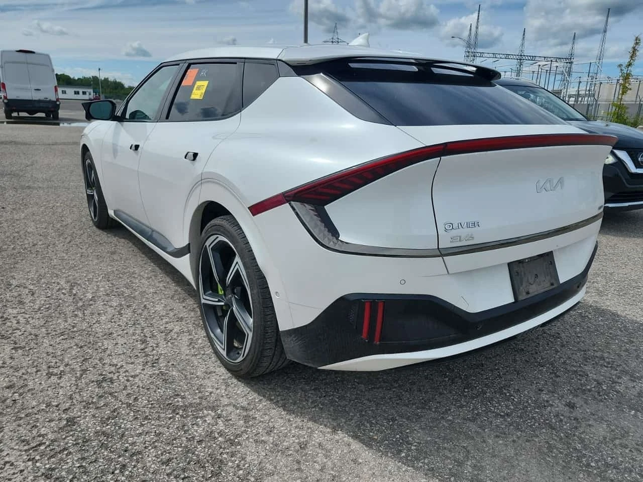 Kia EV6 GT / HUD / 360 / Distronic / Carfax  | Mobile.bg � ����������� 4