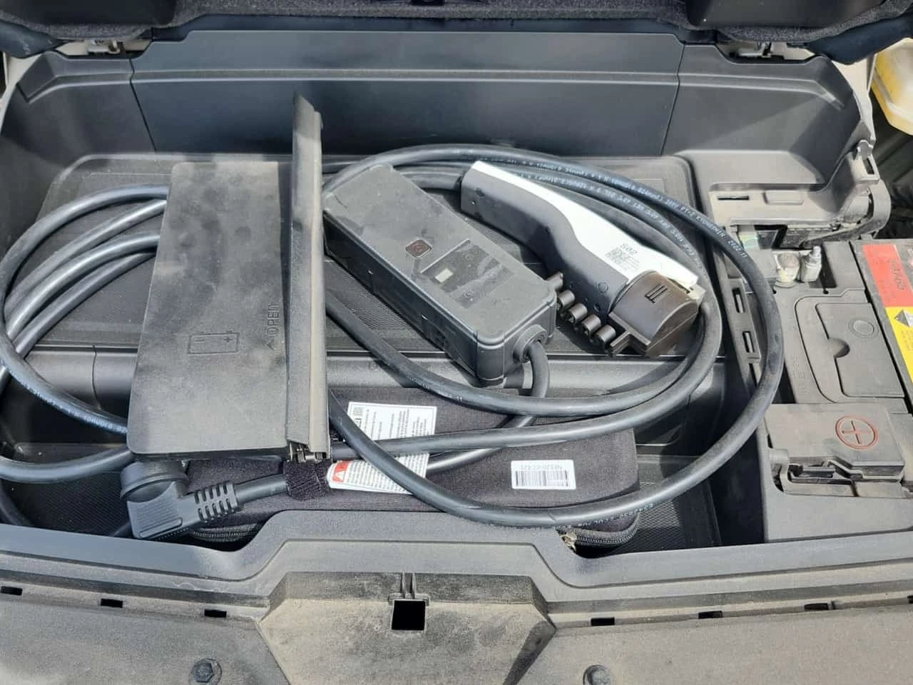 Kia EV6 GT / HUD / 360 / Distronic / Carfax  | Mobile.bg � ����������� 15