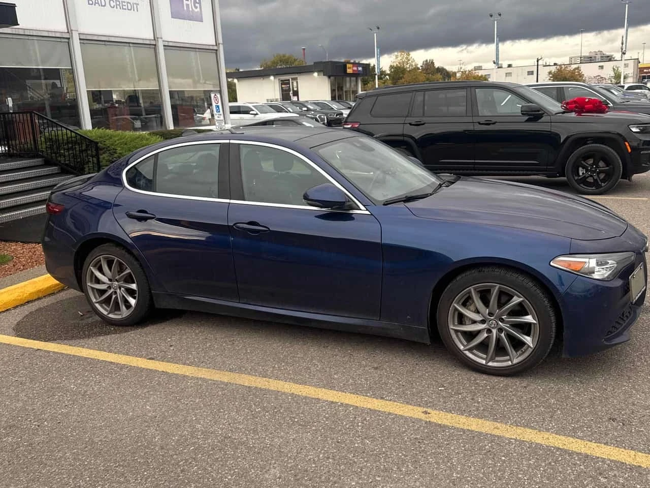 Alfa Romeo Giulia * 4dr Sdn AWD * CARFAX * ����� �� ����������� | Mobile.bg � ����������� 3