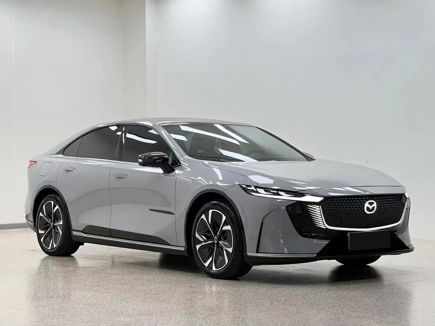 Mazda 6 e 600 Intelligent Premium Edition , снимка 3 - Автомобили и джипове - 56624177