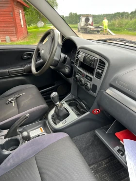 Suzuki Grand vitara 2.0 i, снимка 2