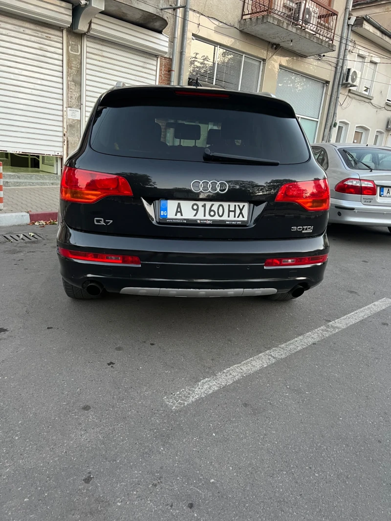 Audi Q7 3D, снимка 5 - Автомобили и джипове - 47531975