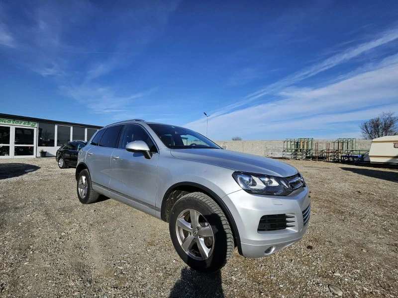 VW Touareg 3.0 TDI, снимка 3 - Автомобили и джипове - 48116896