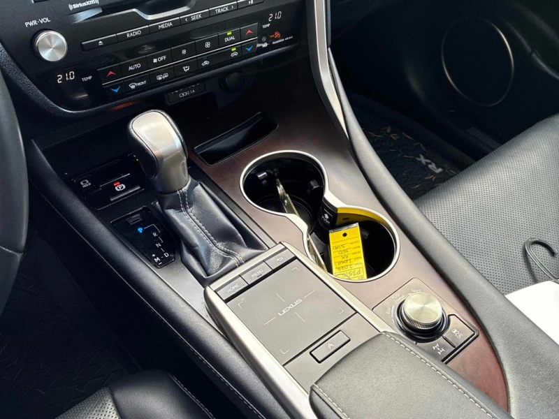 Lexus RX 350 2022* CARFAX * БЕЗ ПЪРВОНАЧАЛНА ВНОСКА, снимка 11 - Автомобили и джипове - 52714984