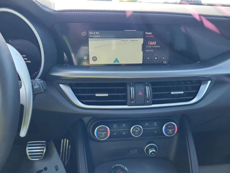 Alfa Romeo Stelvio * Veloce* CARFAX* АВТОФИНАНСИРАНЕ* - 78000 лв. - 70166626 | Car24.bg