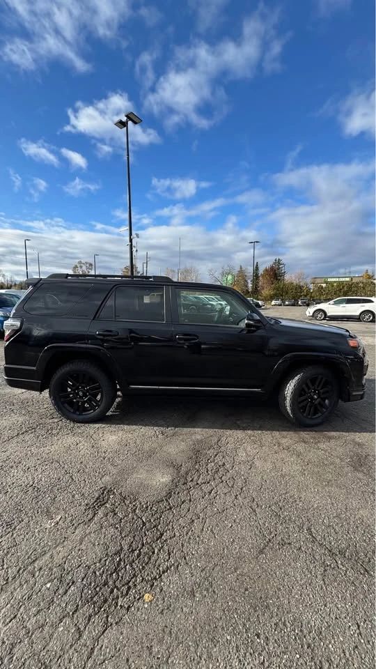 Toyota 4runner С РЕГИСТРАЦИЯ & АВТО КРЕДИТ, снимка 2 - Автомобили и джипове - 53800293