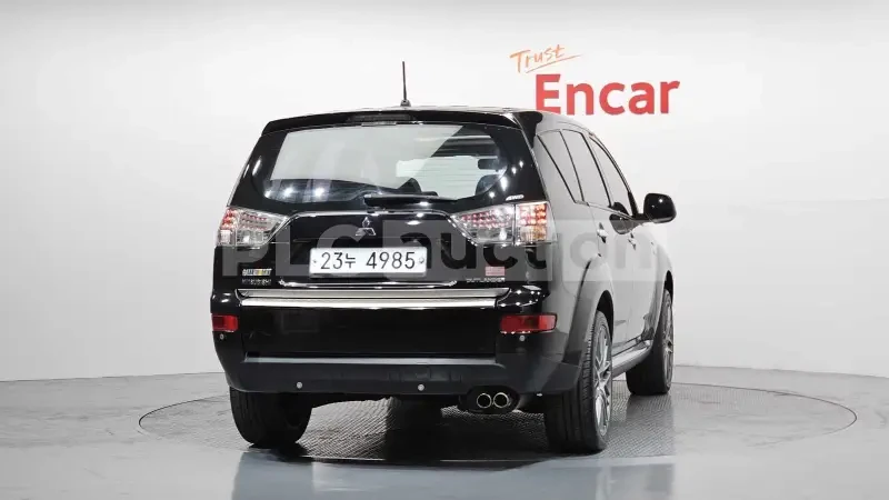 Mitsubishi Outlander Mitsubishi Outlander V6 , 2009, снимка 4 - Автомобили и джипове - 54086896