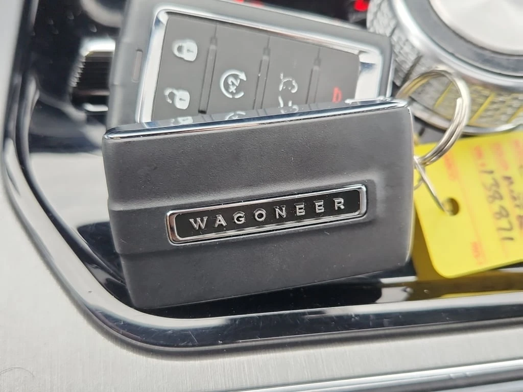 Jeep Grand Wagoneer * SERIES II CARBIDE * CARFAX *  | Mobile.bg � ����������� 8