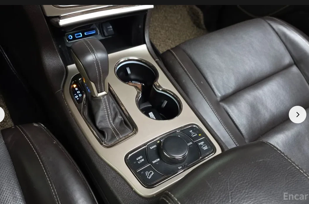 Jeep Grand cherokee Summit* , снимка 7 - Автомобили и джипове - 54060784