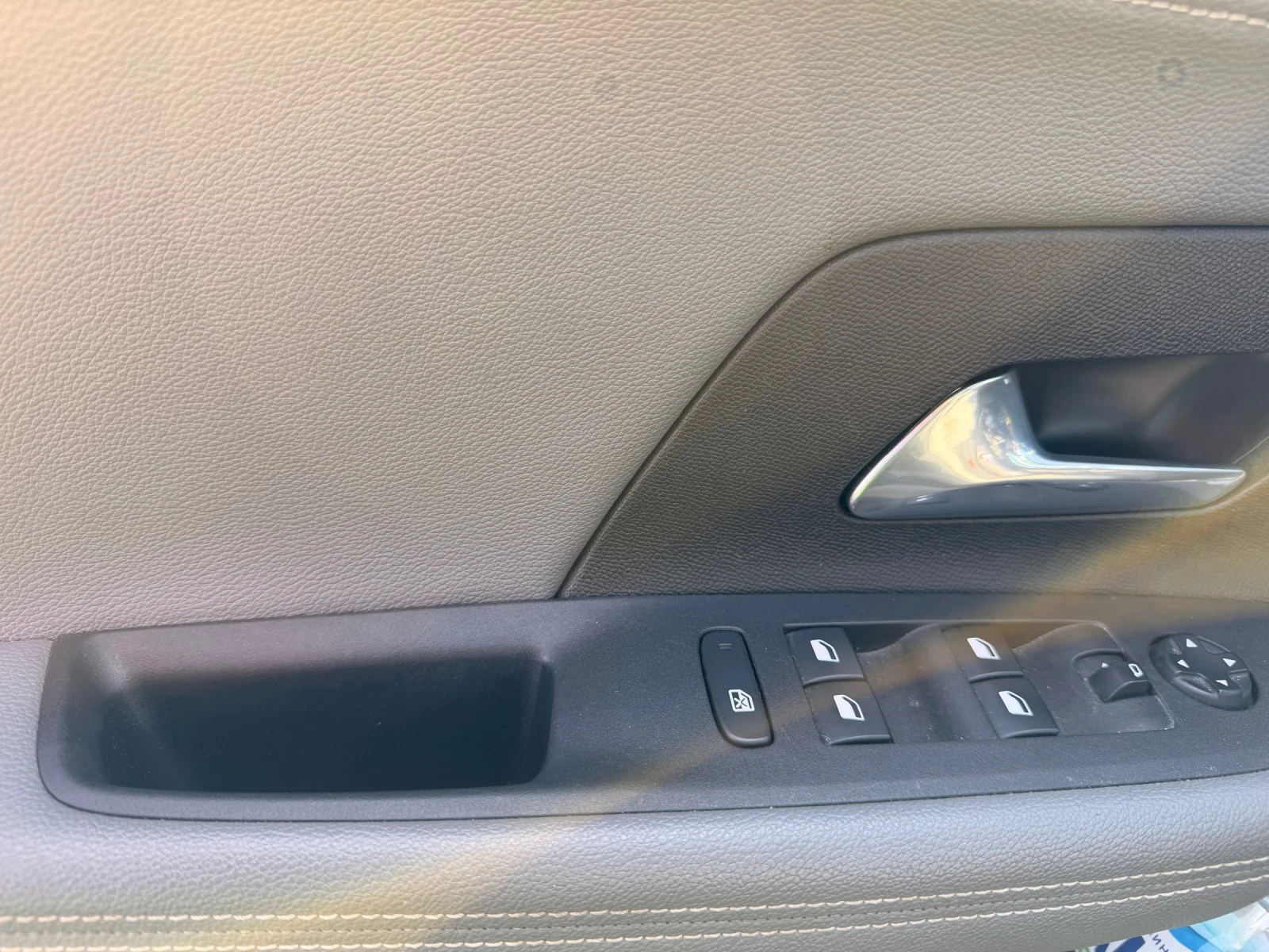 Opel Mokka 101к.с., Частно лице, Регистрирана, снимка 15 - Автомобили и джипове - 54194227