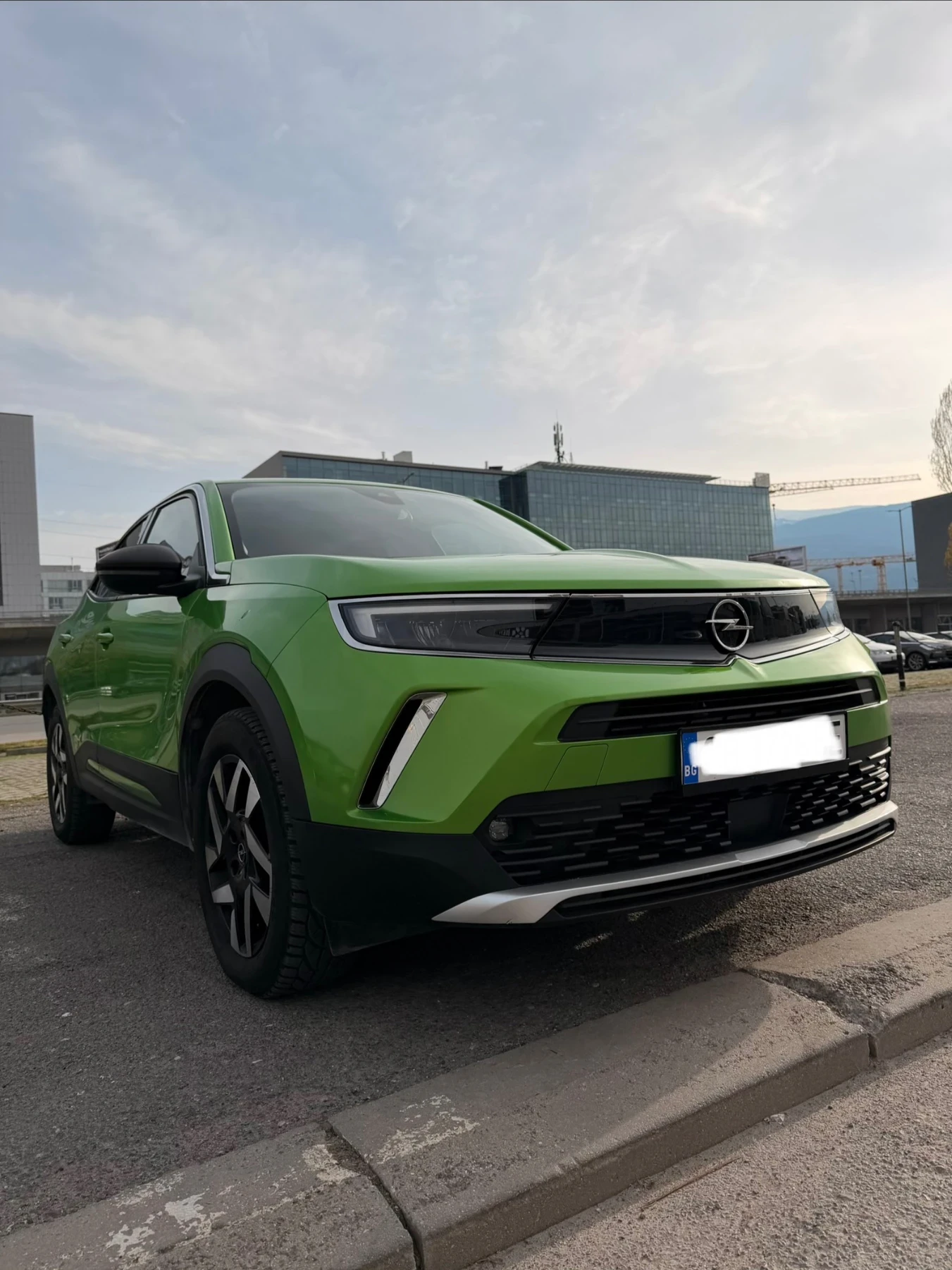 Opel Mokka 101к.с., Частно лице, Регистрирана, снимка 2 - Автомобили и джипове - 54194227