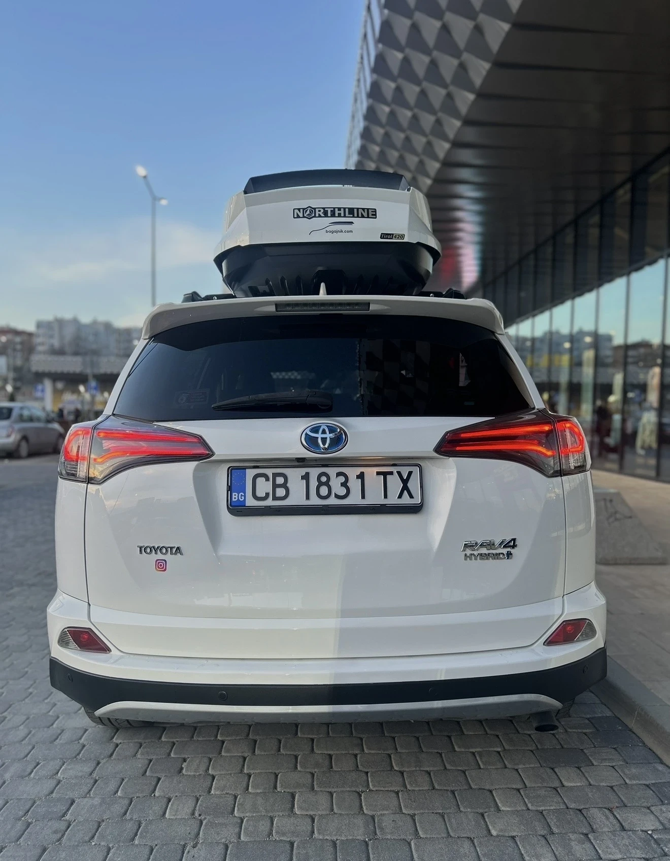 Toyota Rav4, снимка 3 - Автомобили и джипове - 54684033