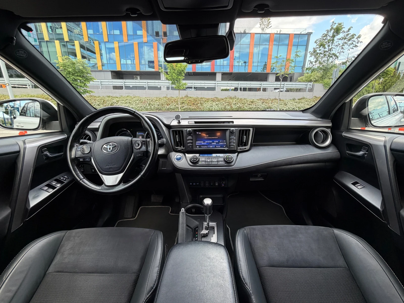 Toyota Rav4, снимка 9 - Автомобили и джипове - 54684033