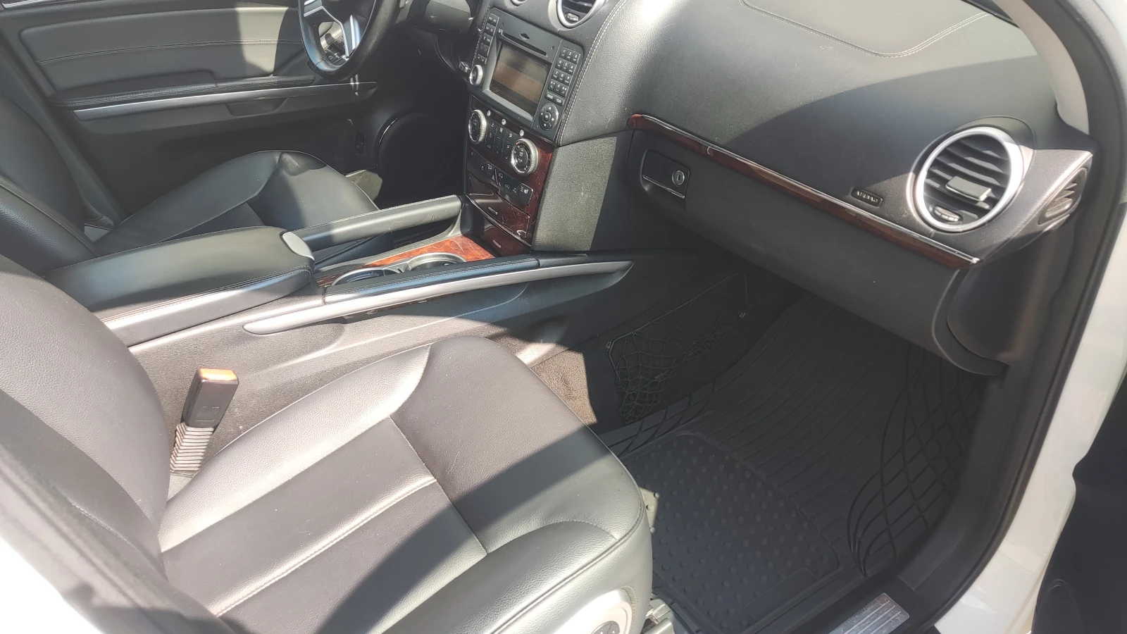 Mercedes-Benz GL 450 4MATIC, снимка 10 - Автомобили и джипове - 55116196