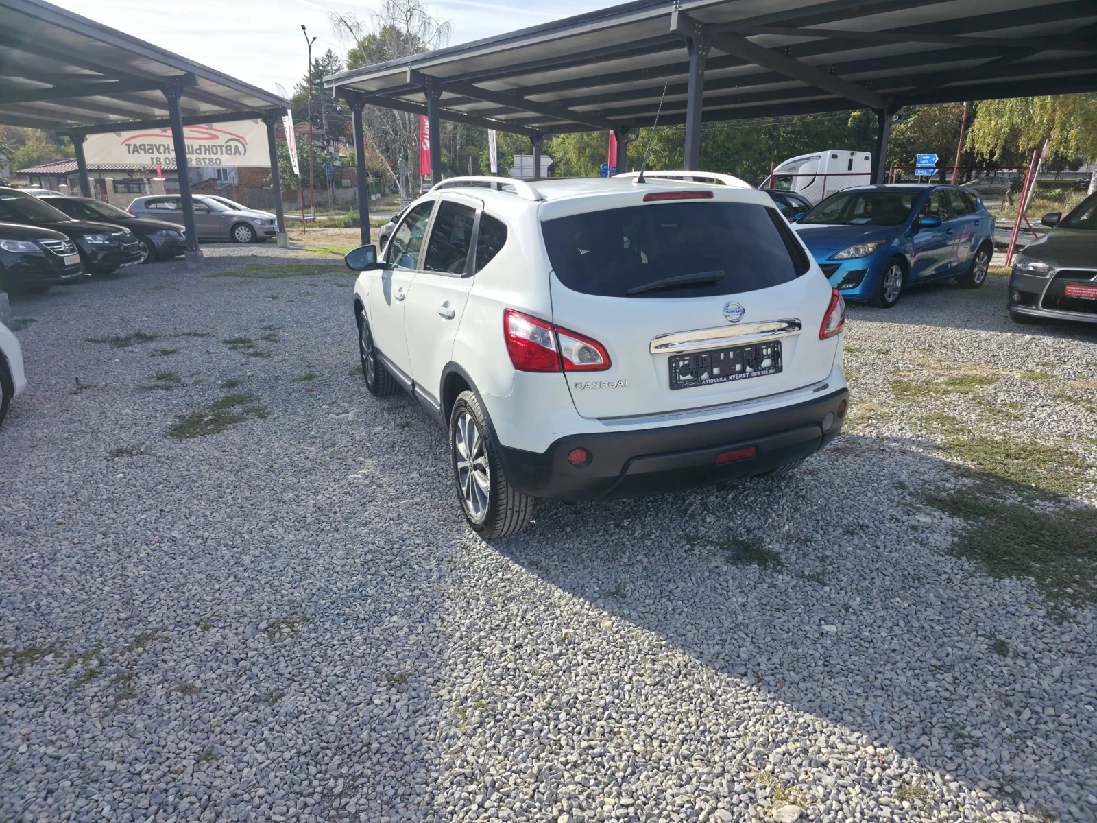 Nissan Qashqai, снимка 6 - Автомобили и джипове - 56465045