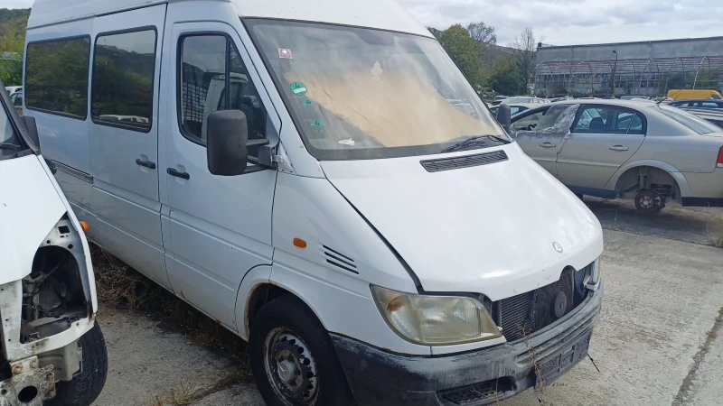 Mercedes-Benz Sprinter, снимка 2 - Бусове и автобуси - 52071425