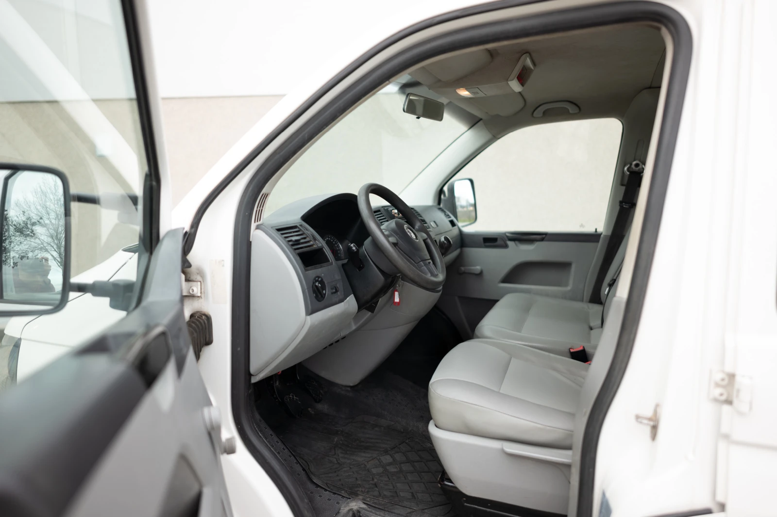 VW T5 DOKA - изображение 8