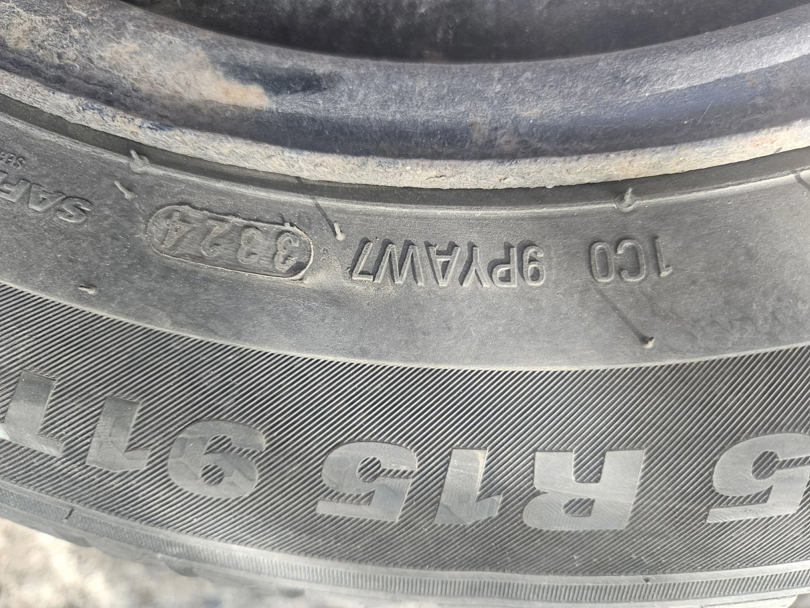 Гуми с джанти Kumho 195/65R15, снимка 6 - Гуми и джанти - 56326075