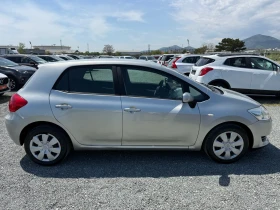Toyota Auris (KATO НОВА), снимка 4