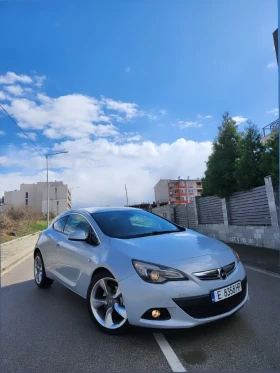 Opel Astra GTC, снимка 1