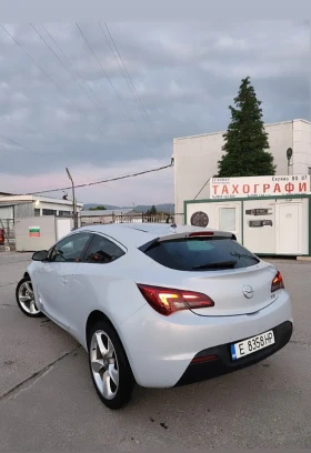 Обява за продажба на Opel Astra GTC ~10 999 лв. - изображение 2