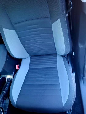 Toyota Auris 1.6.132k.c.2016 Benzin Full Max  - 8700 € / 17015.72 лв. - 15413522 12