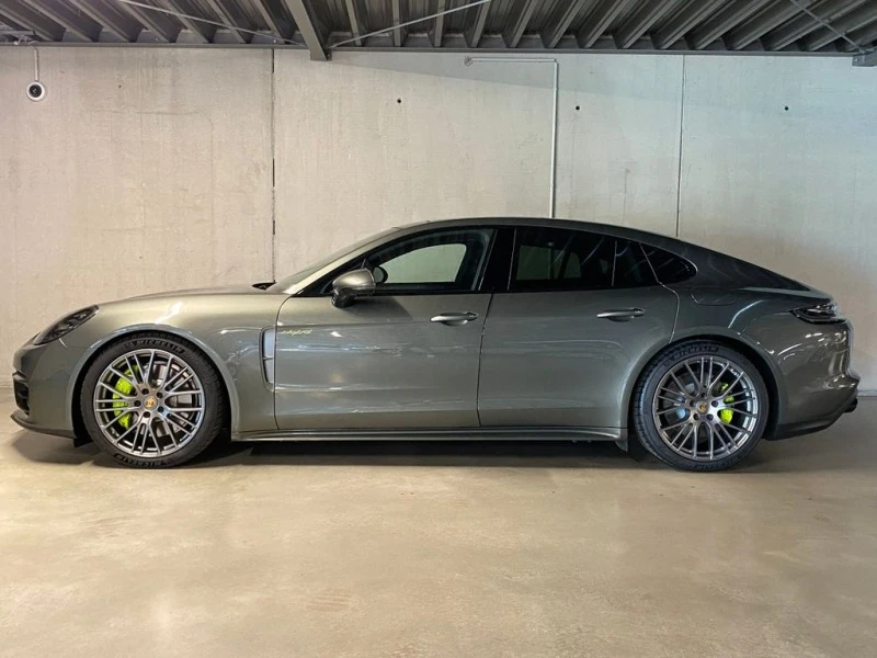 Porsche Panamera 4 E-Hybrid Platinum Edition, снимка 3 - Автомобили и джипове - 44824641