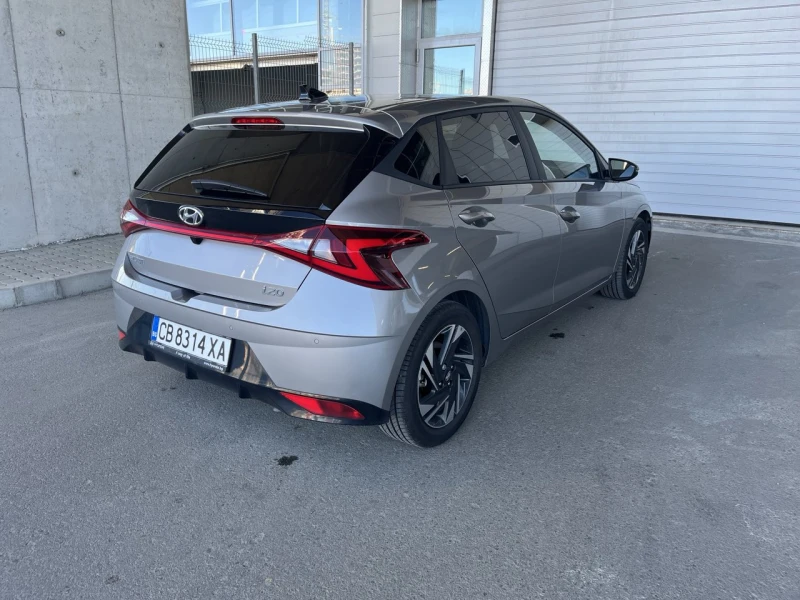 Hyundai I20, снимка 5 - Автомобили и джипове - 47423931