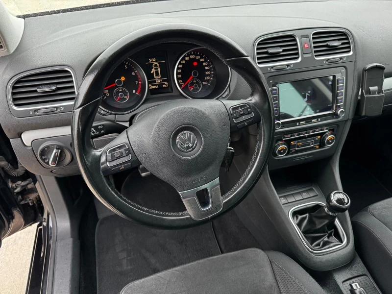 VW Golf, снимка 6 - Автомобили и джипове - 48251096