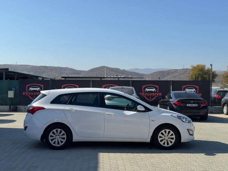 Hyundai I30 1.4i EURO-6 , снимка 6 - Автомобили и джипове - 48375466