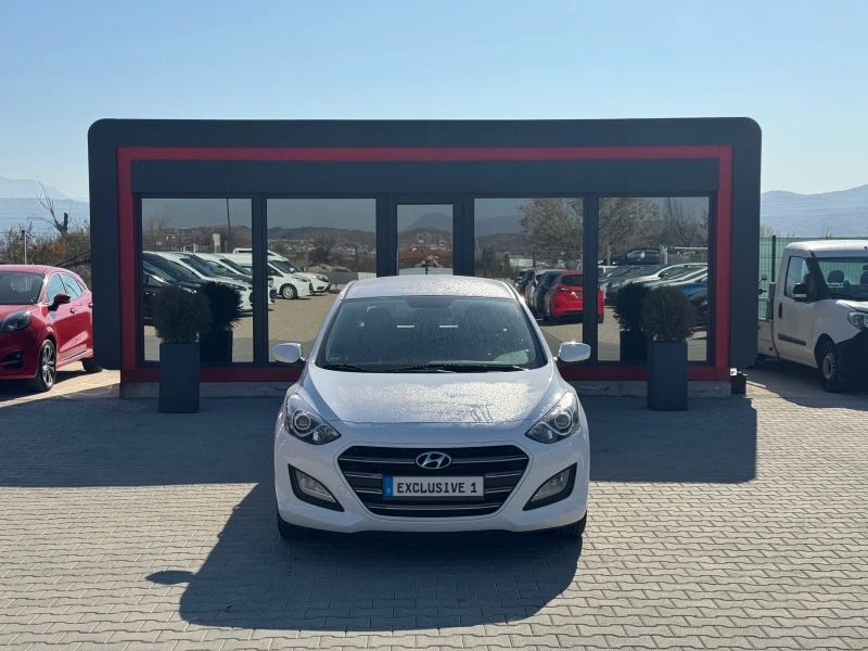 Hyundai I30 1.4i EURO-6 , снимка 8 - Автомобили и джипове - 48375466