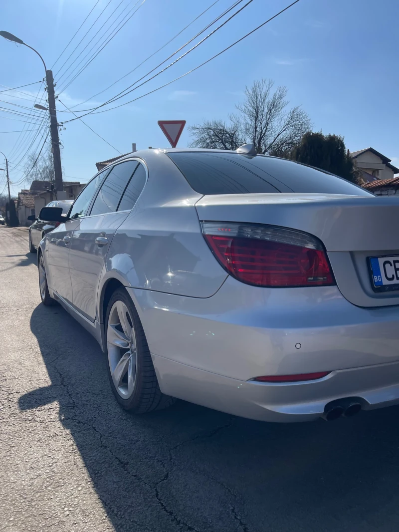 BMW 530, снимка 6 - Автомобили и джипове - 49043770