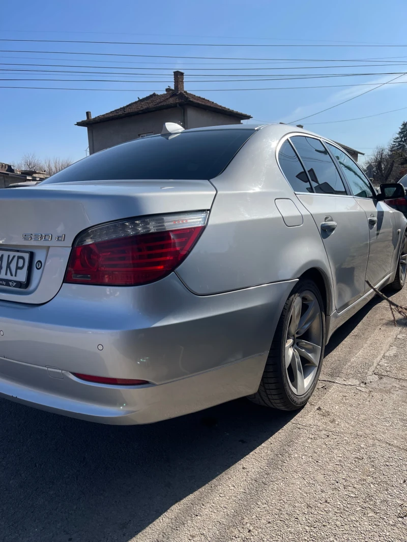 BMW 530, снимка 5 - Автомобили и джипове - 49043770