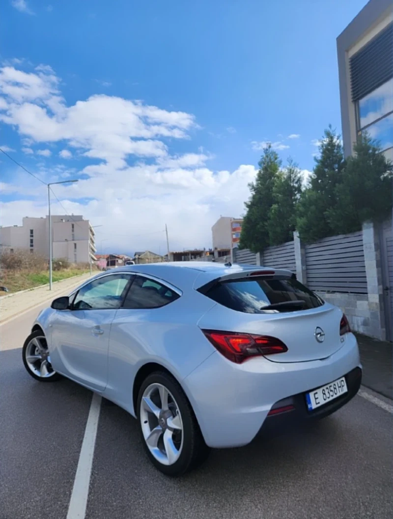 Opel Astra GTC, снимка 4 - Автомобили и джипове - 49538482