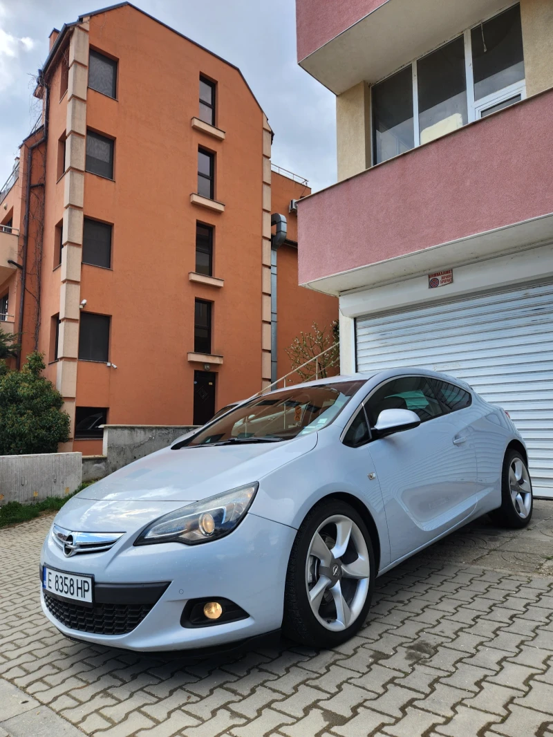 Opel Astra GTC, снимка 10 - Автомобили и джипове - 49538482