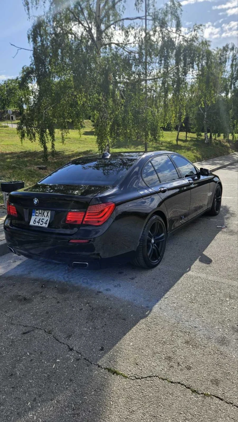 BMW 750 Twin turbo Keyless , снимка 9 - Автомобили и джипове - 50393332