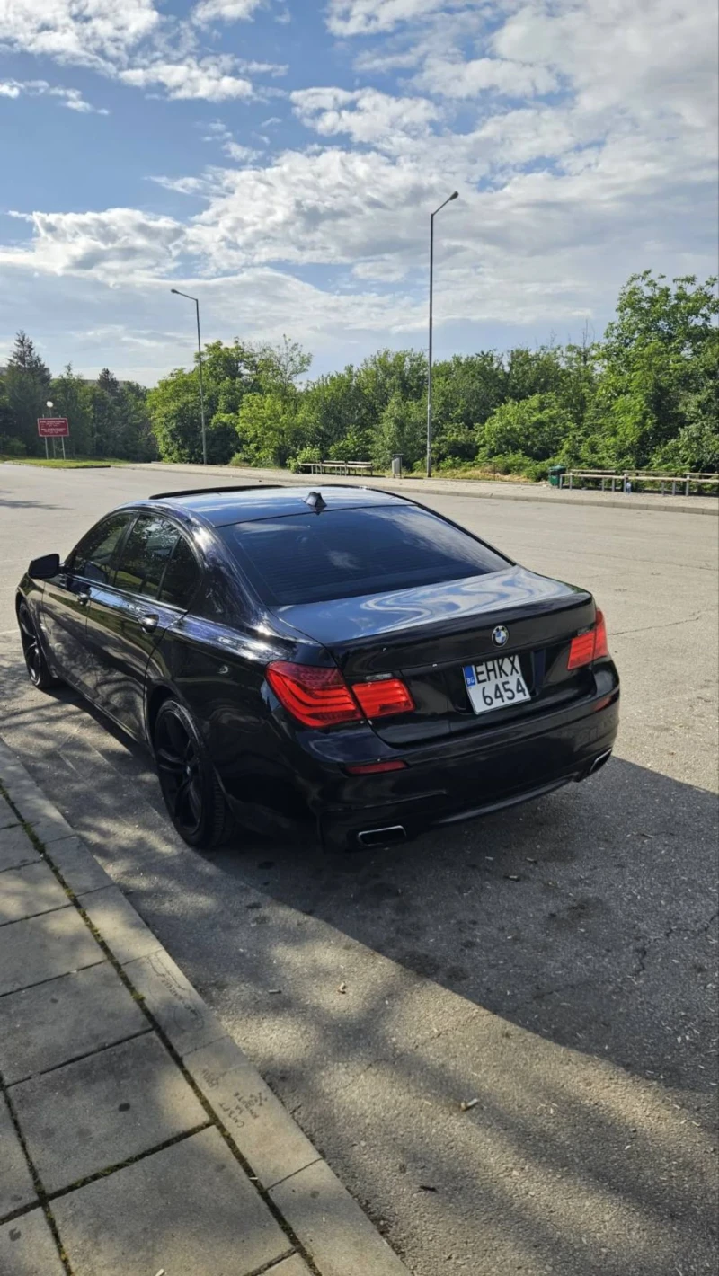 BMW 750 Twin turbo Keyless , снимка 8 - Автомобили и джипове - 50393332