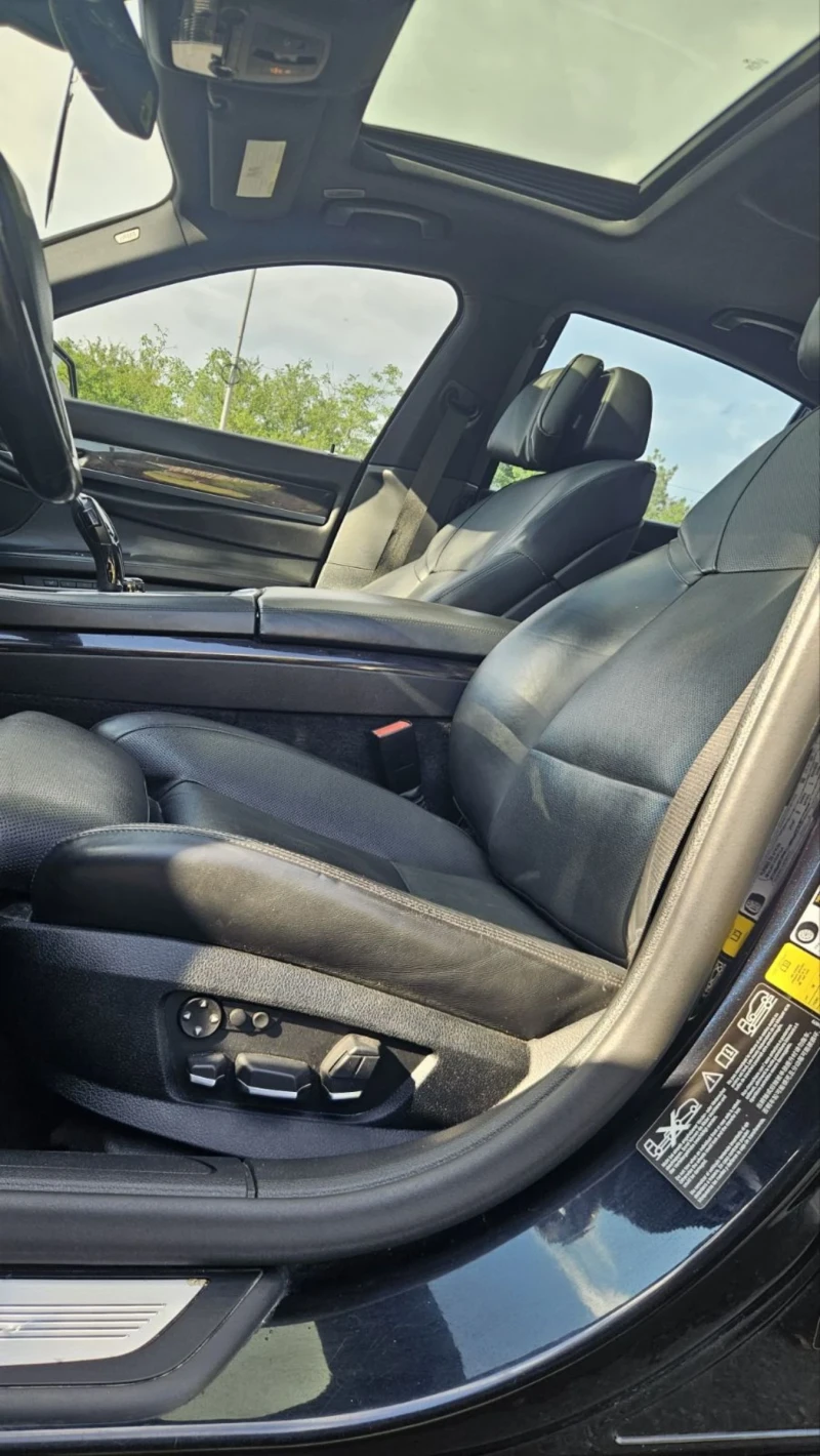 BMW 750 Twin turbo Keyless , снимка 15 - Автомобили и джипове - 50393332