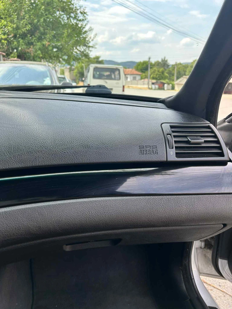 BMW 320, снимка 6 - Автомобили и джипове - 52416609