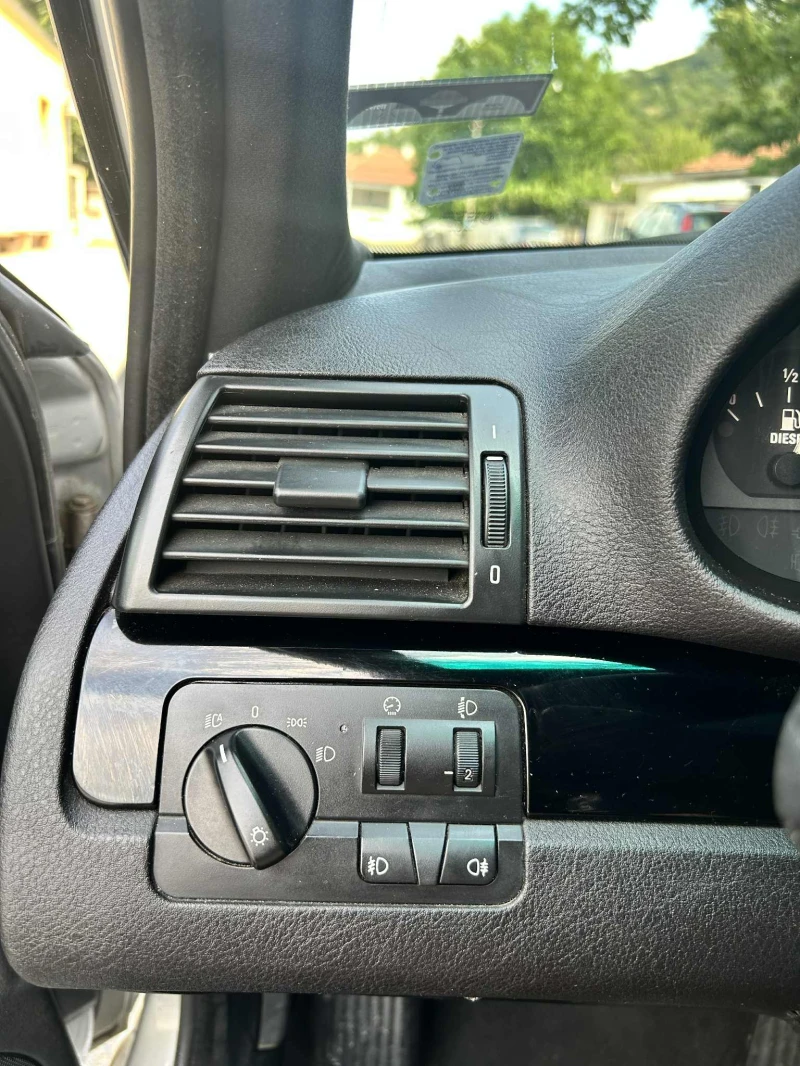 BMW 320, снимка 3 - Автомобили и джипове - 52416609