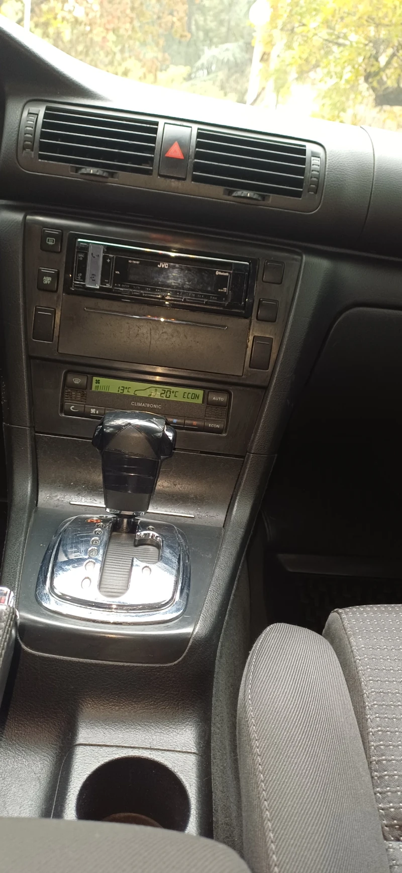 Skoda Superb 1.9 TDI, 131 к.с., снимка 7 - Автомобили и джипове - 52770716