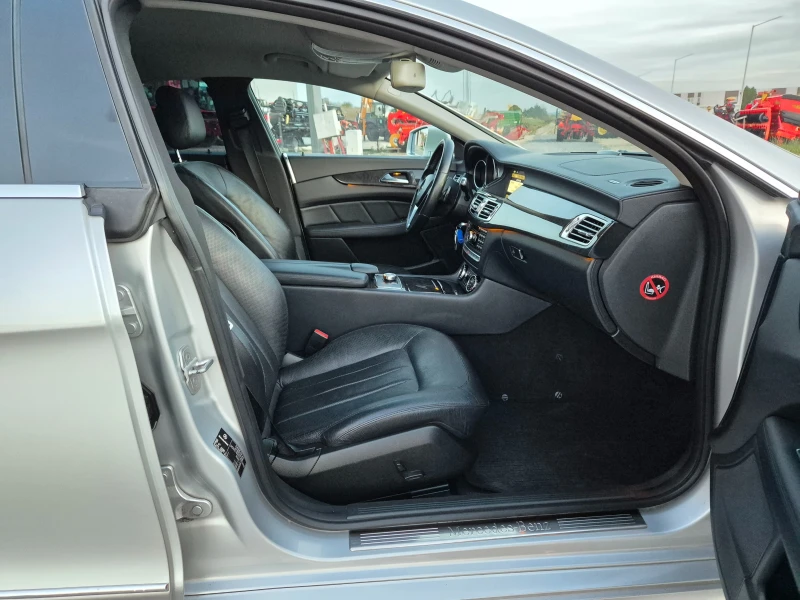 Mercedes-Benz CLS 350 350CDI V6.265ks Distronic , снимка 14 - Автомобили и джипове - 52248970
