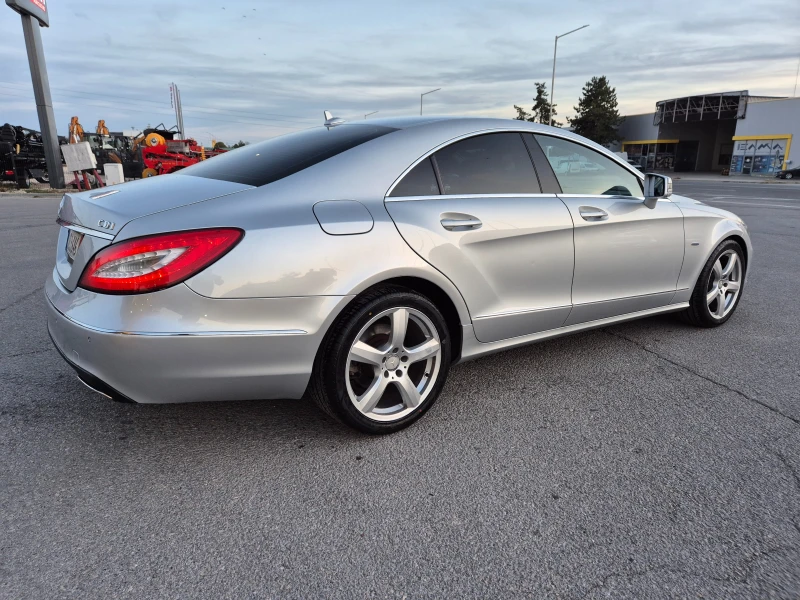 Mercedes-Benz CLS 350 350CDI V6.265ks Distronic , снимка 5 - Автомобили и джипове - 52248970