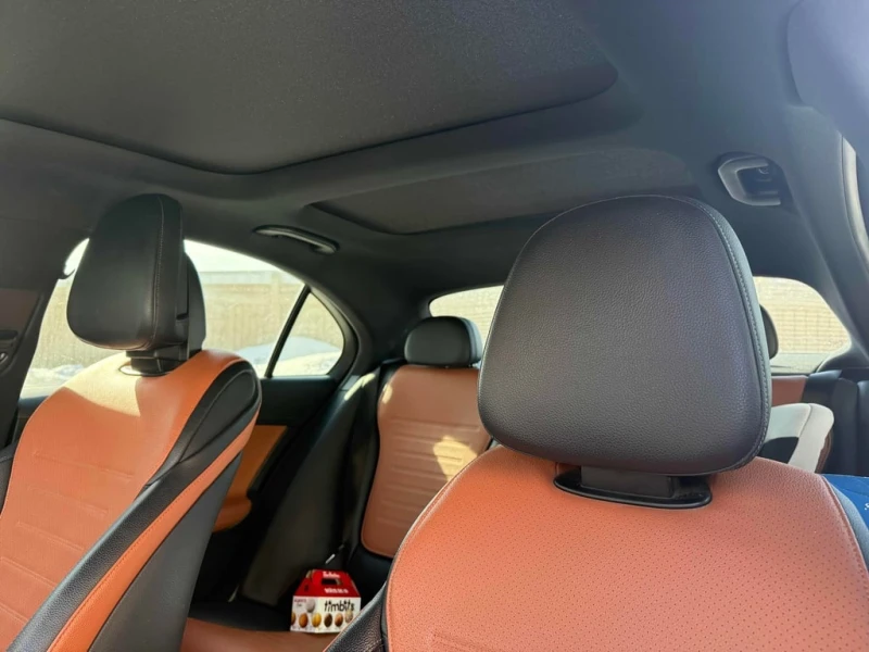 Mercedes-Benz C 300 * CARFAX * 360 * ПОДГРЕВИ * ПАМЕТ, снимка 11 - Автомобили и джипове - 53329589